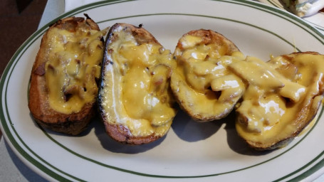 Potato Skins With Cheese And Bacon Bits