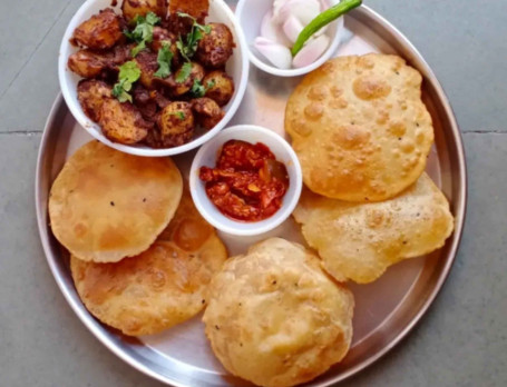 Poori Combo [1 Plate]