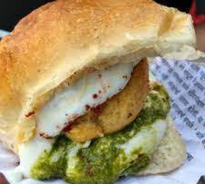 Mayonize Vadapav