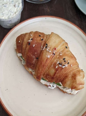 Veggie Bagel Croissant