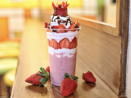 Shandaar Strawberry