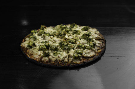 Creamy Pesto Paneer Pizza (10