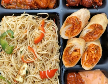 Fried Rice Noodles Manchurianmomos