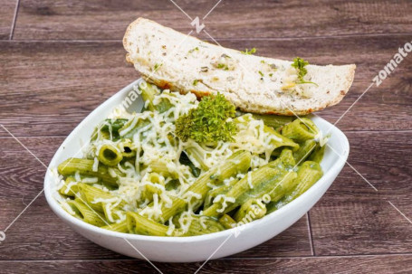 Veg Creamy Pesto Pasta (750Ml)