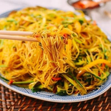 Veg Singapore Chowmien