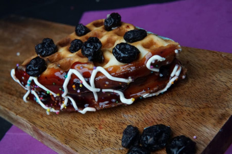 Blueberry Cream Cheese Exotic Pocket Waffle [60% Off At Checkout