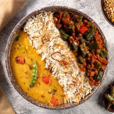 Yellow Dal Tadka, Bhindi Chana Jeera Pulao [Alto Contenido De Fibra]