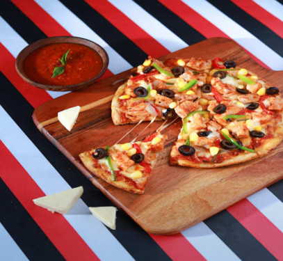 Patther Ke Kabab Pizza Onion Capsicum Paneer Black Olive)