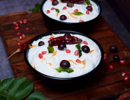 Mix Bhoona Raita Chef Special Rice