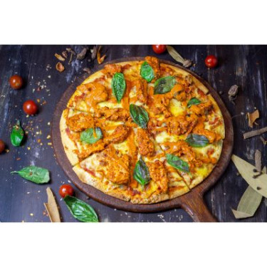 Smoked Butter Chicken Pizza