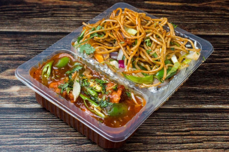 Chilli Chicken Gravy(Boneless) With Noodles