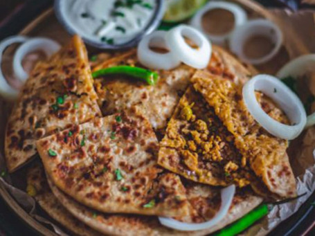 Keema Paratha [Chicken/Mutton] 2 Pieces