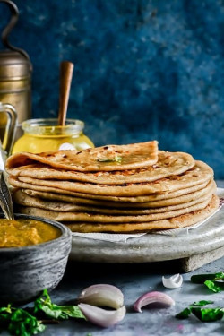 Mix Veg Paratha (Special) With 1 Amul Butter