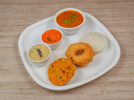 Idli (1 Pcs) Vada (1 Pcs) Dal Vada (1 Pcs) Sambar