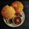 Bedmi Poori With Chole