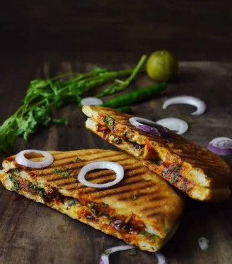 Pizza Hub's Special Grilled Kulcha