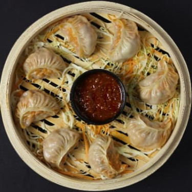 Chicken Schezwan Dimsums (8 Pcs)