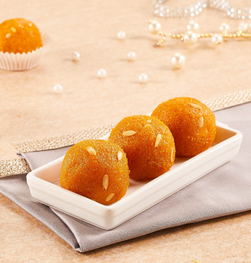 Kesar Laddu (Moti Choor Laddu)