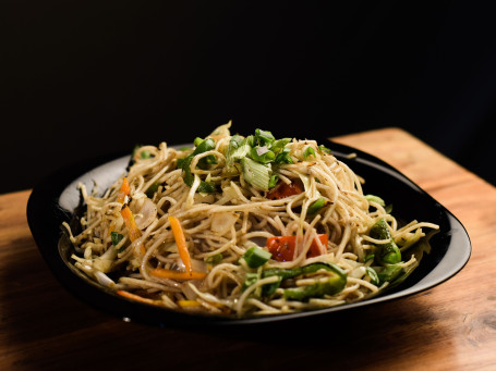 Non Veg Classic Hakka Noodles