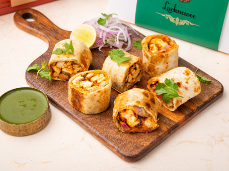 Aachari Paneer Tikka Roll