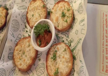 Garlic Bread Cheese [4 Pieces]