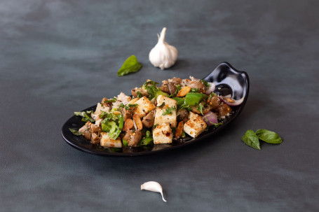 Garlic Butter Mushroom And Cottage Cheese Salad