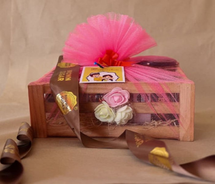 Exclusive Rakhi Hamper