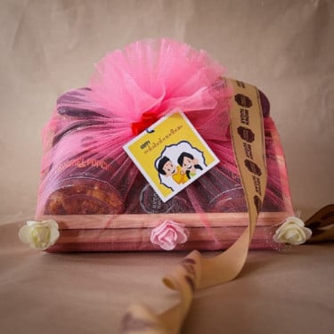 Royal Rakhi Hamper