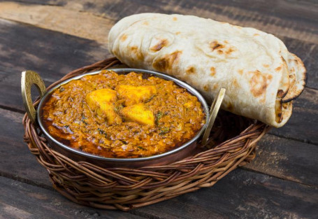 Kadhai Paneer 2 Butter Roti (Combo)