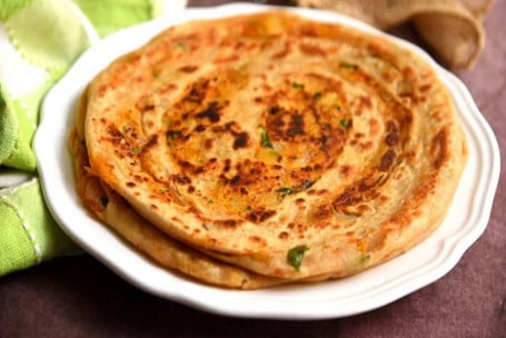 Aloo Pyaz Paneer Parantha