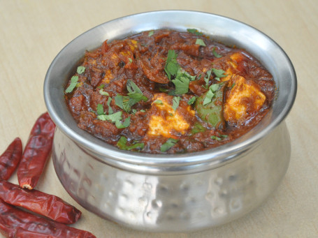 Handi Paneer 7 Paneer Pcs