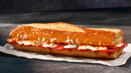 Nuevo Pepperoni Mozzarella Melt