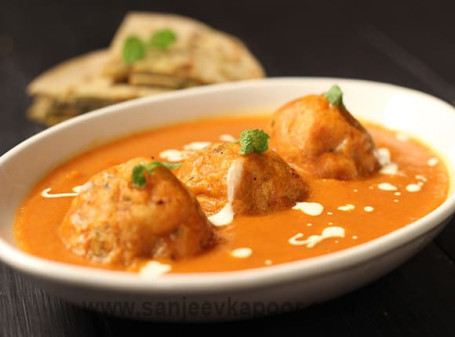 Malai Kofta In Red Curry