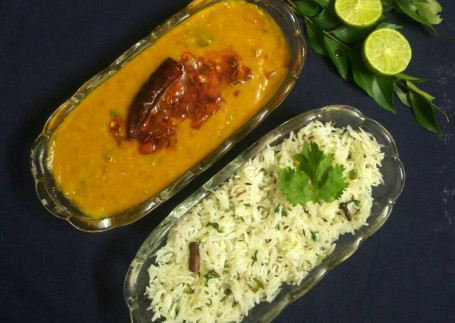 Dhaba Style Dal Tadka With Jeera Rice