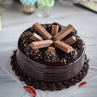 Kitkat Cake (1 Pond)