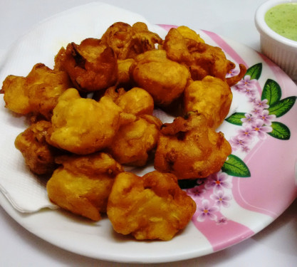 Aloo Gobi Pakoda