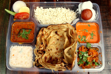 Shri Kanha Tadka Special Thali