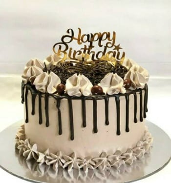 Happy Birthday Special Cake 1/2 Kg