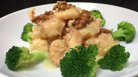 C8. Walnut Shrimp