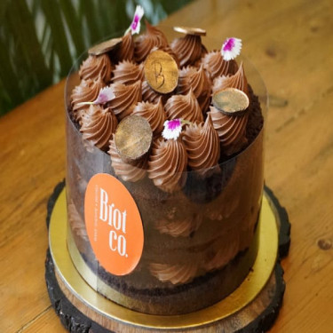 Belgian Dark Chocolate Cake 500 Gms Serves 6