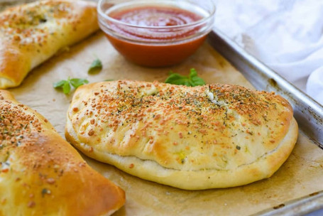 Bolsita De Calzone De Champiñones Paneer