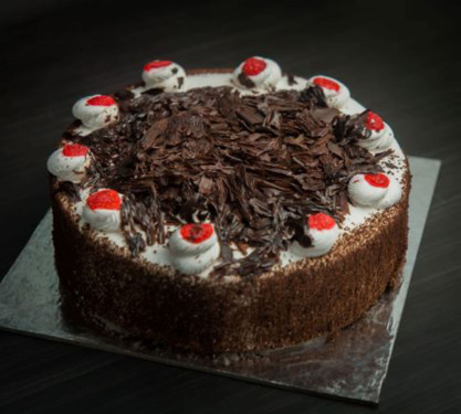 Rich Black Forest Cake (Eggless)