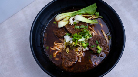 Braised Beef Noodles With Soup