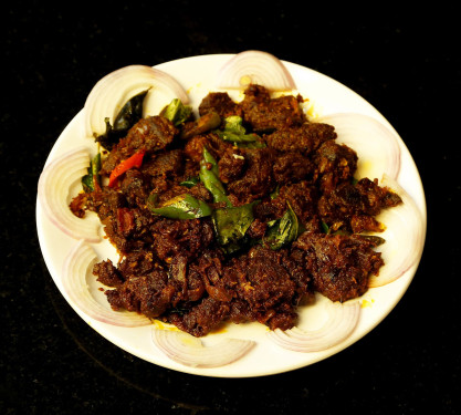 Pork Varattiyathu