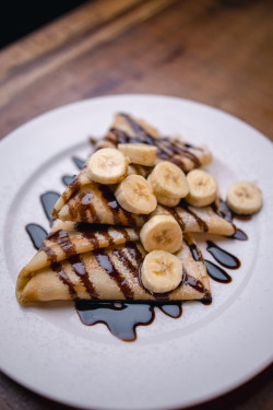 Chocolate Hazelnut Banana Crepes