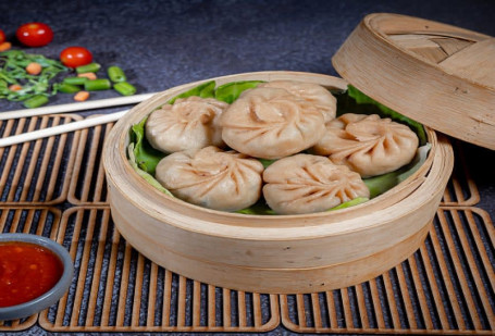 Steamed Wheat Vegetable Momos