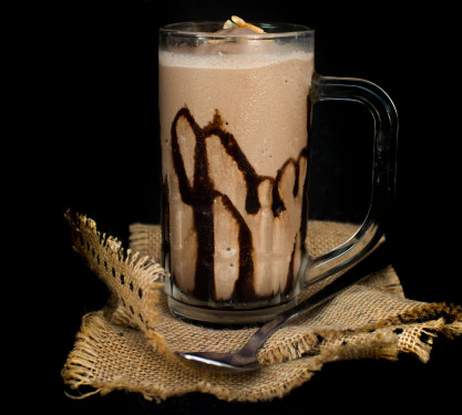 Chocalate Milk Shake With Ice Cream