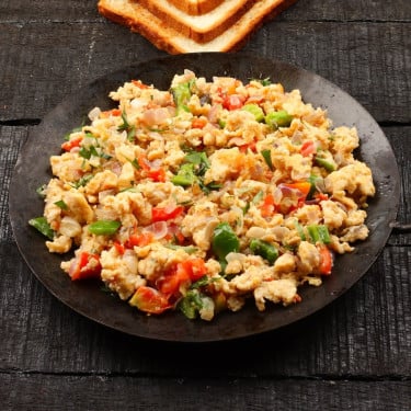 Egg Bhurji Salad