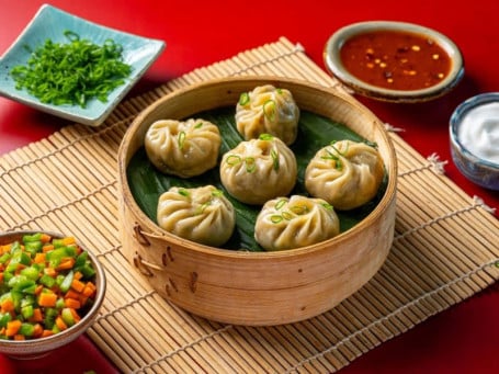 Vegetable Cheese Steamed Momos[6 Pcs]