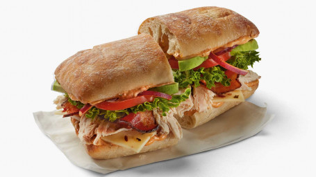 Southwest Chicken Blt En Pan Ciabatta